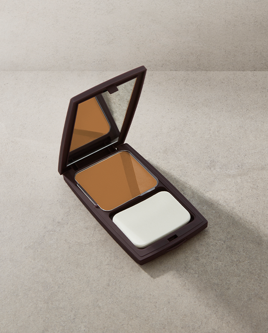 Fond de teint en poudre pour le visage