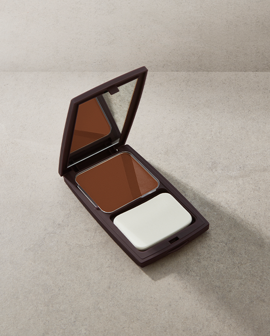 Fond de teint en poudre pour le visage