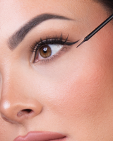 Eye-liner liquide noir Cléopâtre