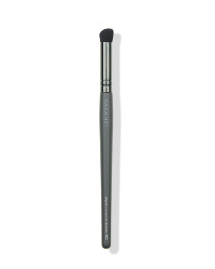 Angled Concealer Detailer Brush 402 - Vasanti Cosmetics - Canada