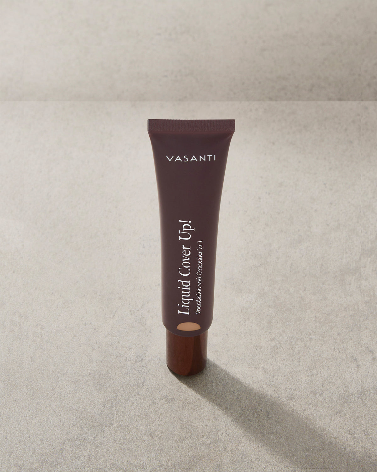 Liquid Cover Up Foundation and Concealer in 1