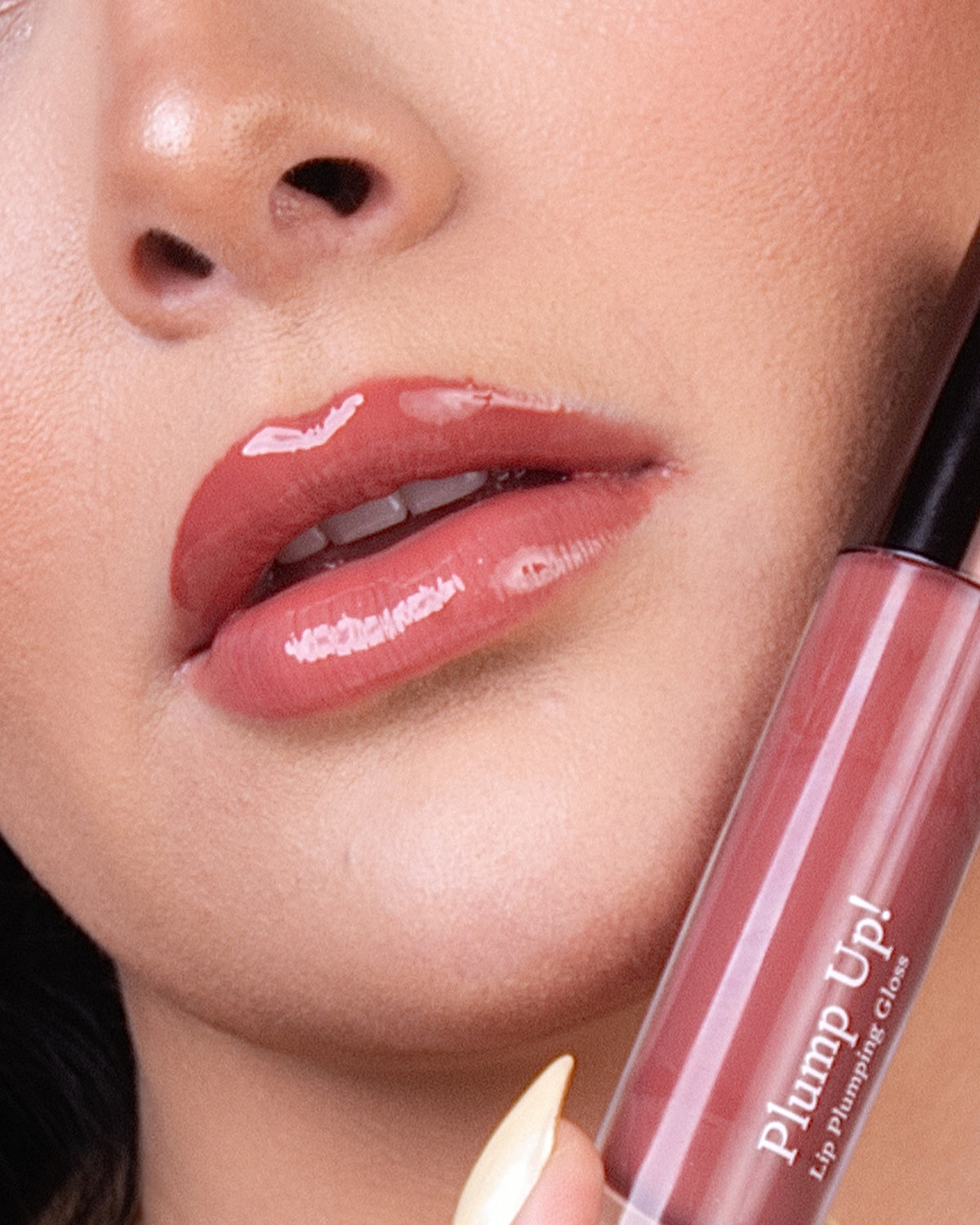 Plump Up! Lip Plumping Gloss