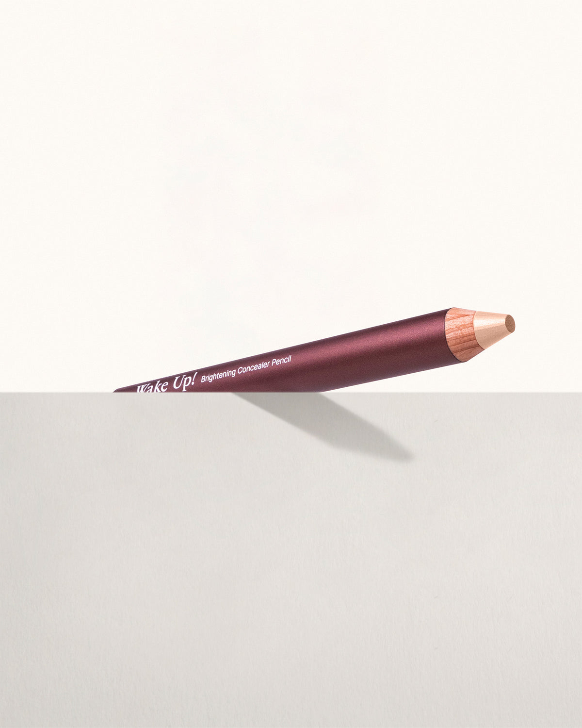 Wake Up! Brightening Concealer Pencil in shade W10, tip detail