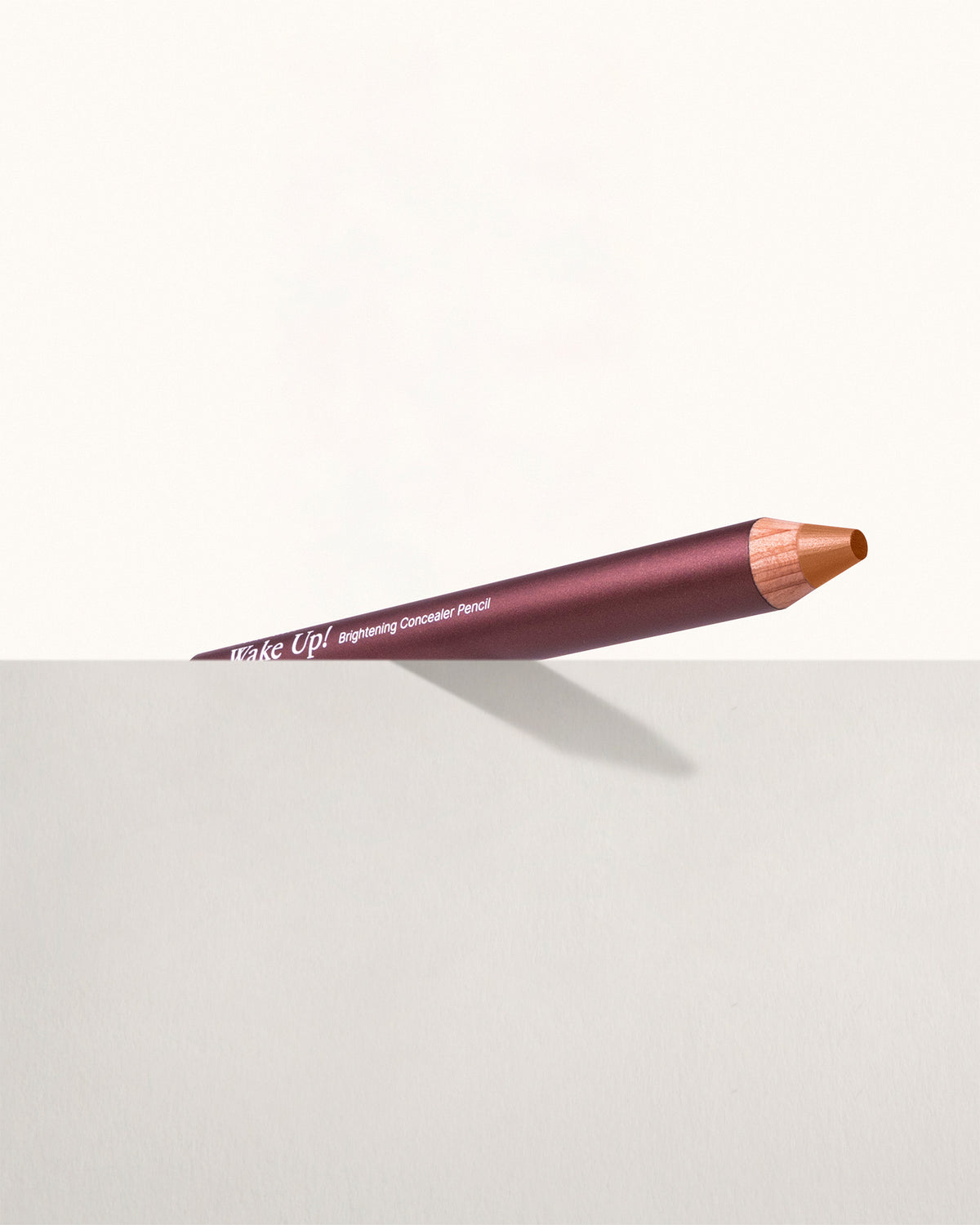 Wake Up! Brightening Concealer Pencil in shade W60, tip detail